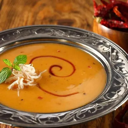 호텔 엠파이어 스위트 3*