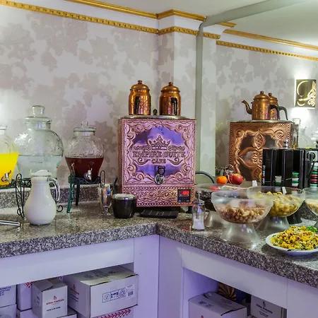 호텔 엠파이어 스위트 3*