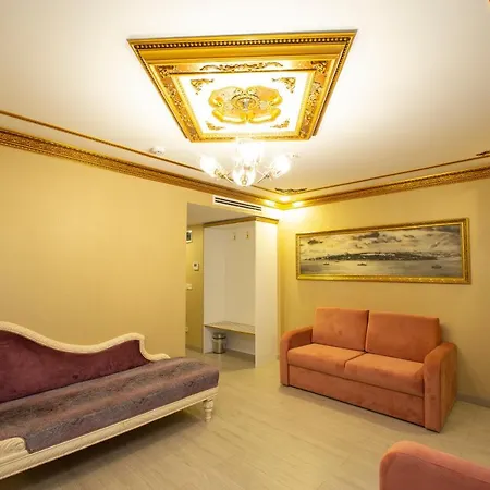 호텔 엠파이어 스위트