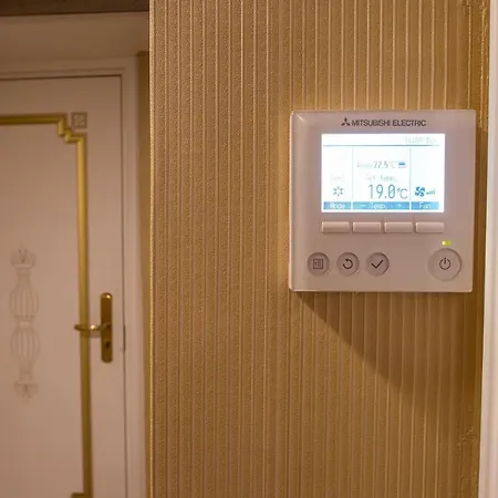 엠파이어 스위트 호텔