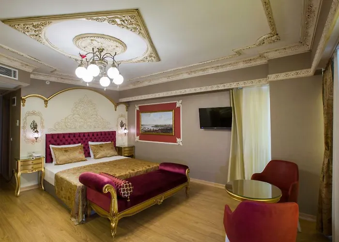 Empire Отель 3*