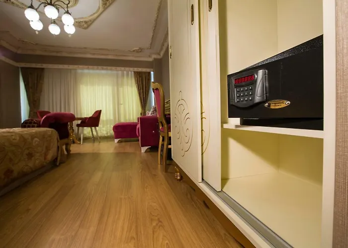 Empire Стамбул