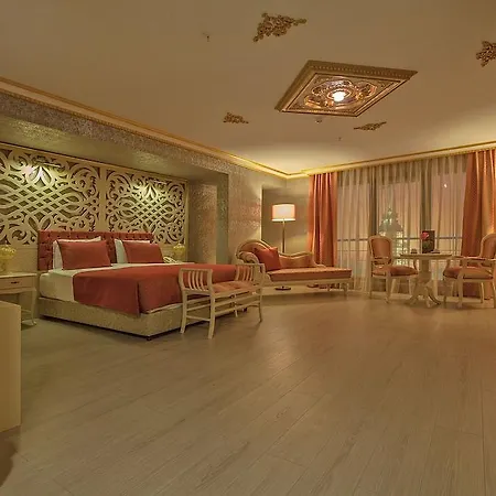 Hotel Empire 3*