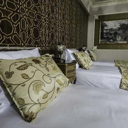 Hotel Empire 3*