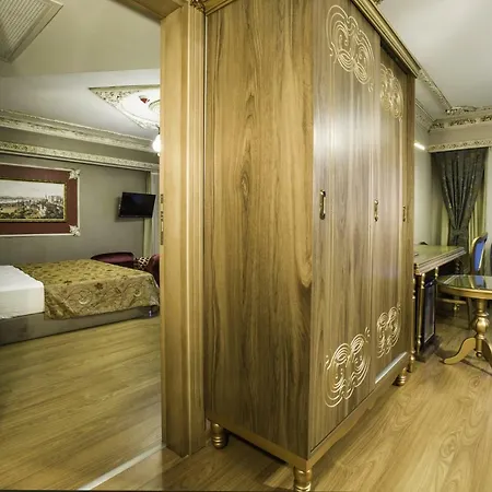 Hotel Empire Istanbul
