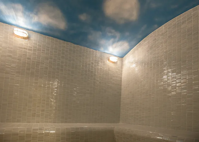 Отель Empire 3*